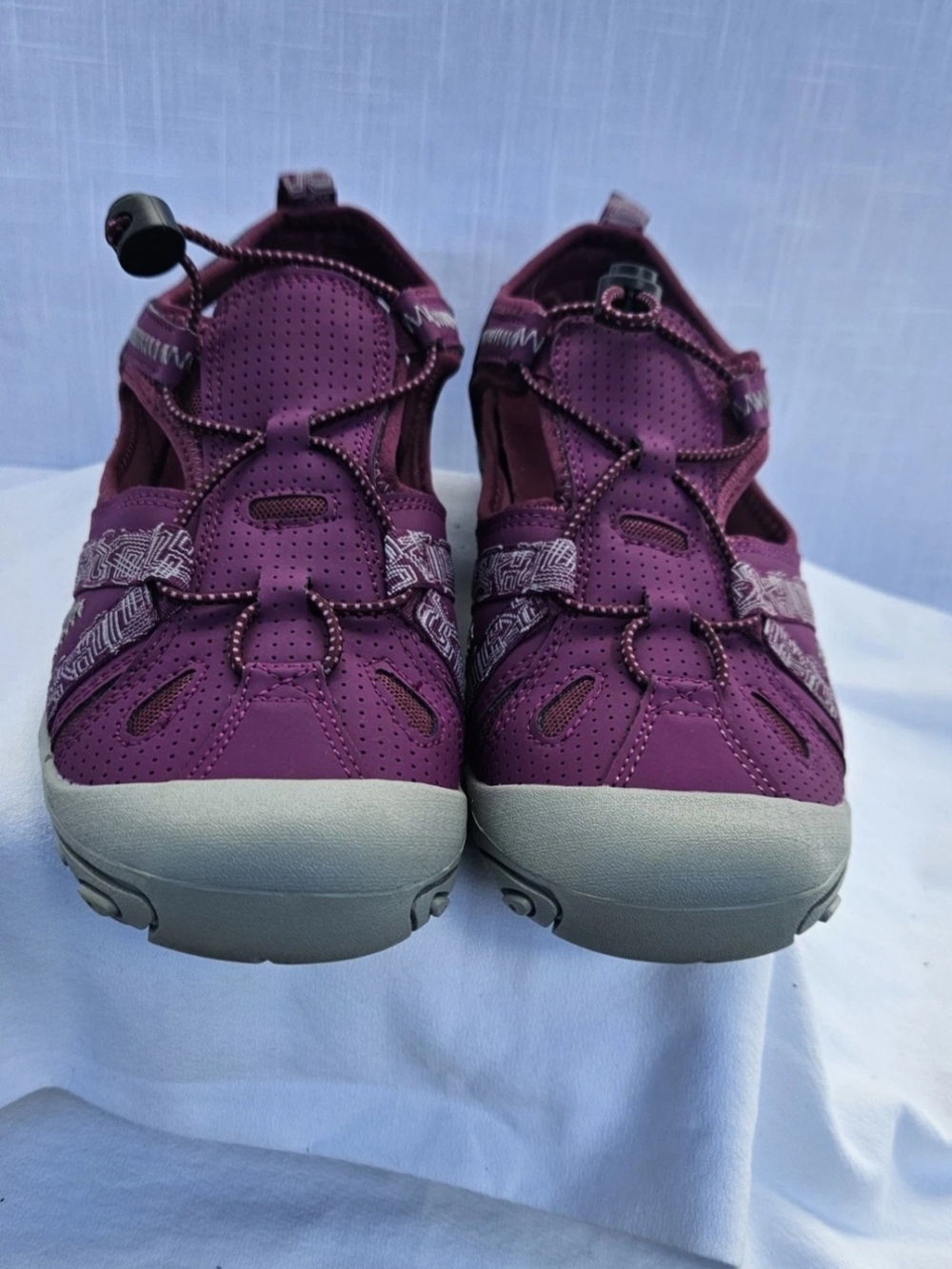 Women’s Plum Active Slip-On Bungee Sandals
